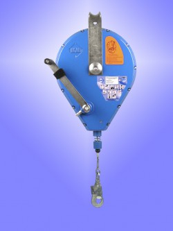 Fall arrester with rescue winch - 24